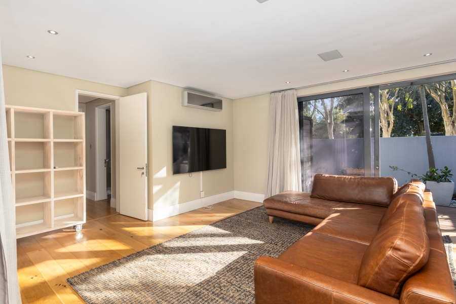 4 Bedroom Property for Sale in Pearl Valley at Val de Vie Western Cape